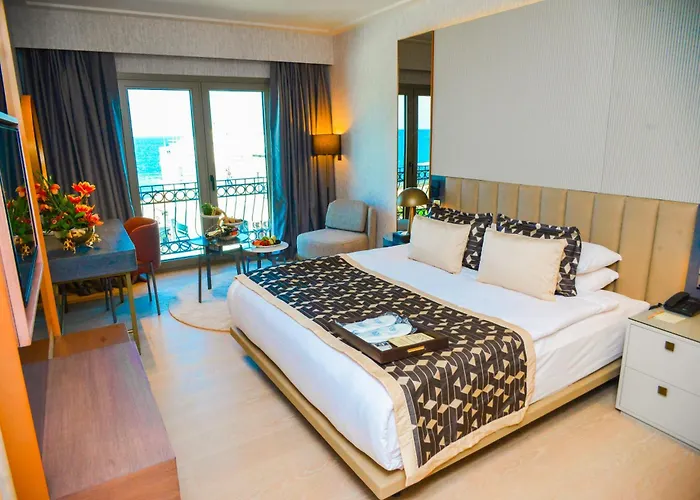 Otel Rocks & Casino Girne