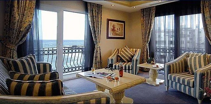 Otel Rocks & Casino Girne