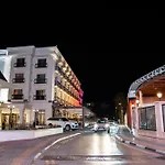 Ξενοδοχείο Rocks & Casino