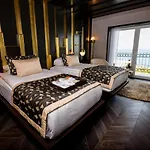 Rocks & Casino 5*