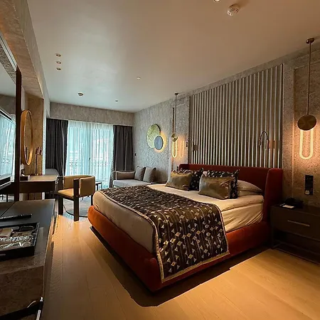 Rocks & Casino Hotel Kyrenia (Northern Cyprus)