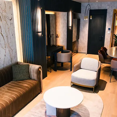 Rocks & Casino Hotel