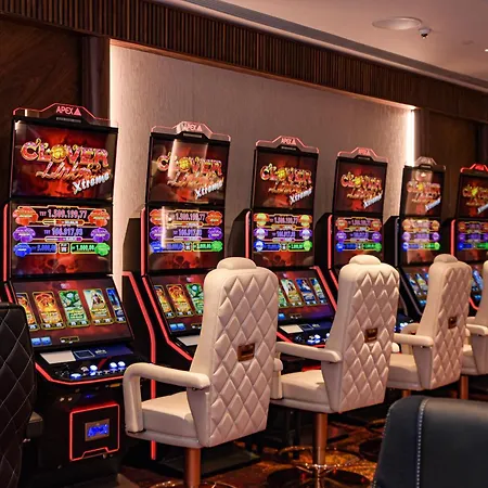 Rocks & Casino Hotel