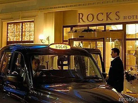 Rocks & Casino