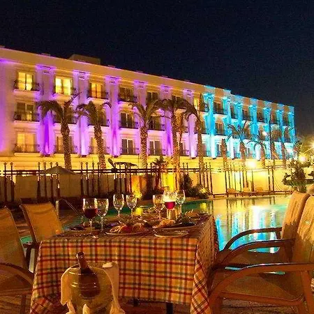 Rocks & Casino Hotel