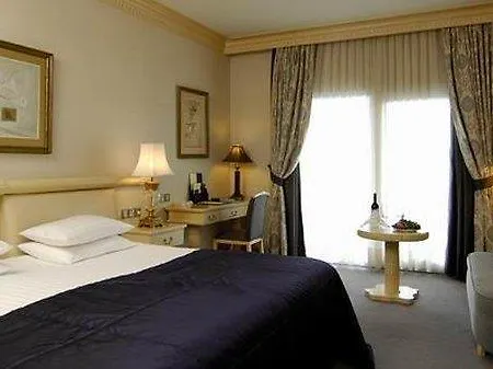 Rocks & Casino Отель