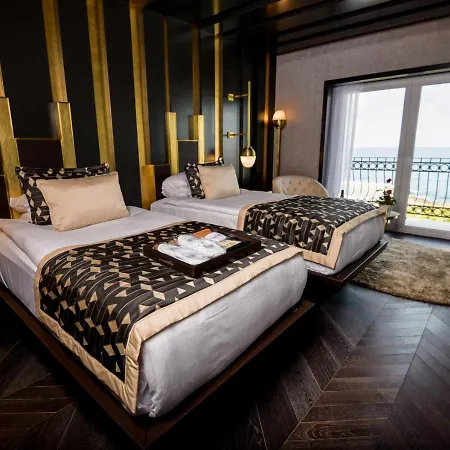 Rocks & Casino 5*