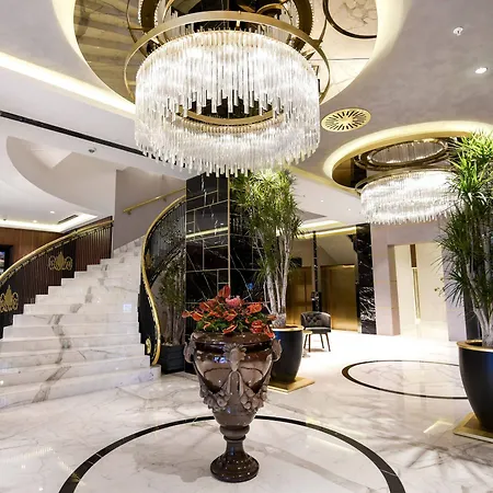 Rocks & Casino Hotel