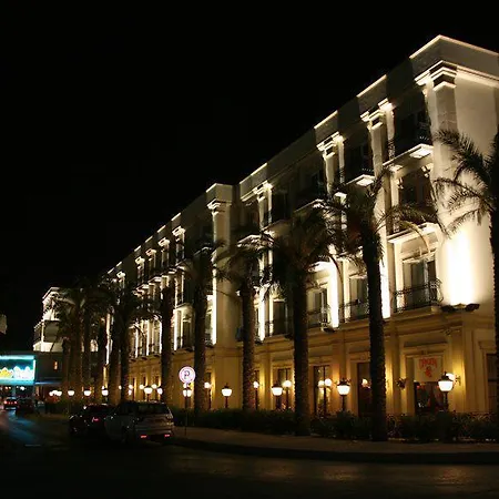 Rocks & Casino Отель