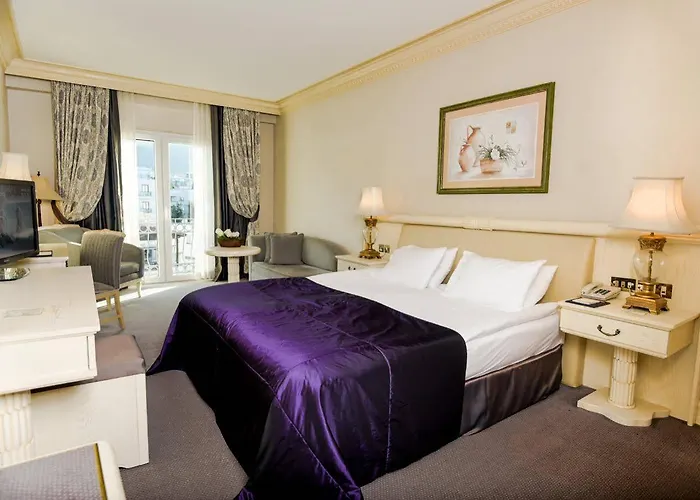 Rocks & Casino Κερύνεια